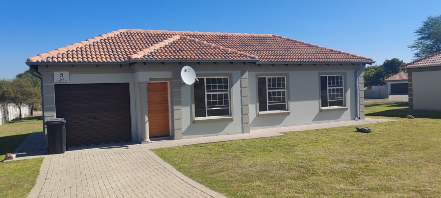 3 Bedroom Property for Sale in Ngwenya River Estate North West